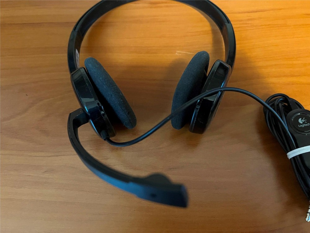 Logitech Wired Headphone Headset with Mic
