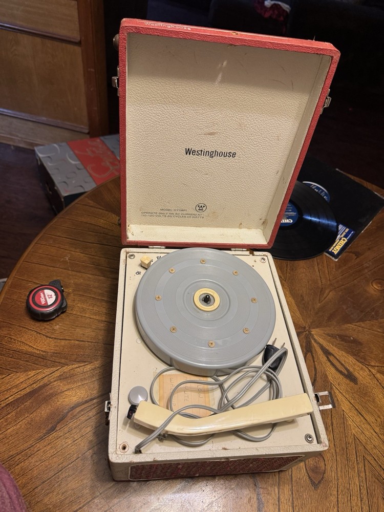 Westinghouse H71MP1GP Record Player