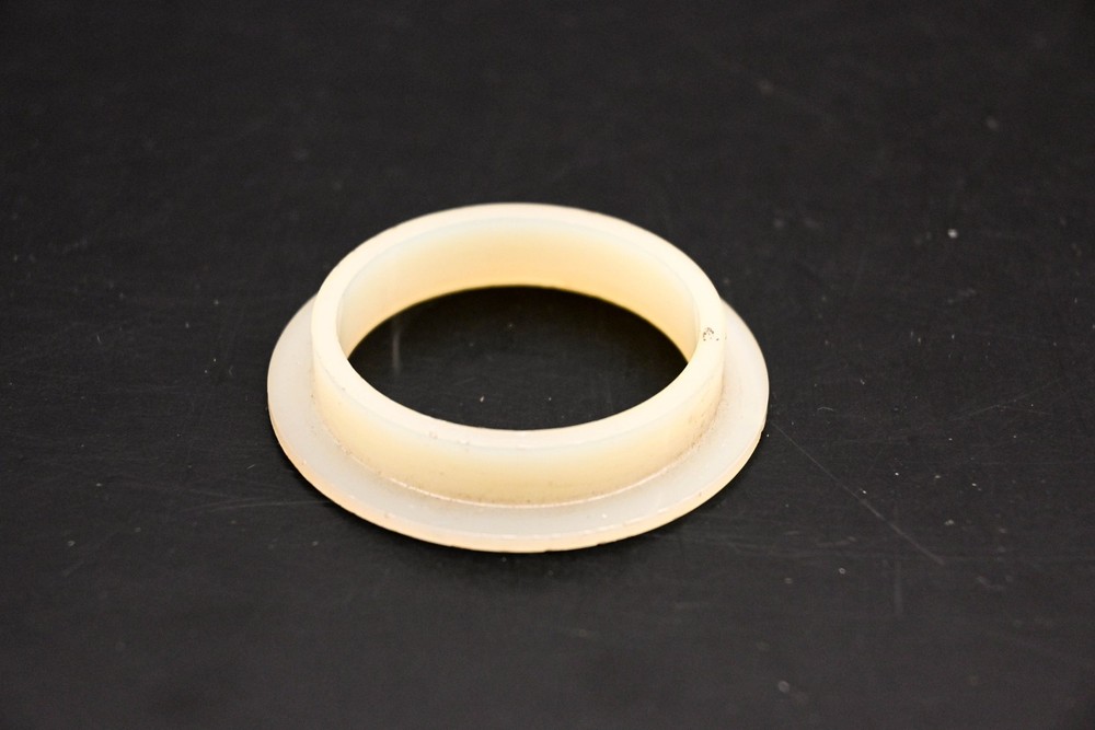 OMC 309976 Lower Pilot Shaft Washer NOS