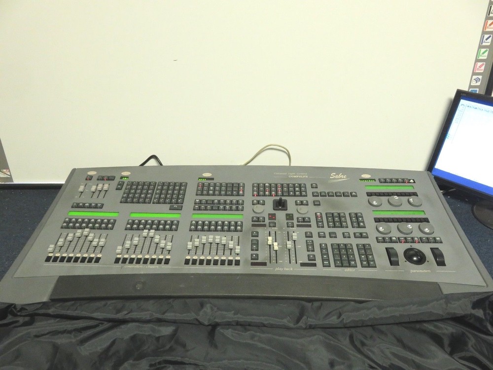 Compulite Sabre Lighting Console Lighting Controller Mixing Console