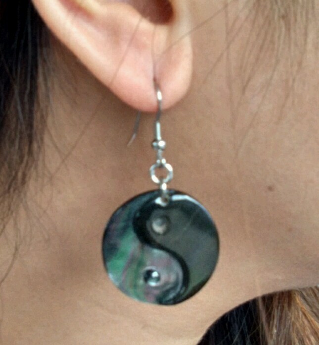 Yin and Yang Blacklip Shell Earring
