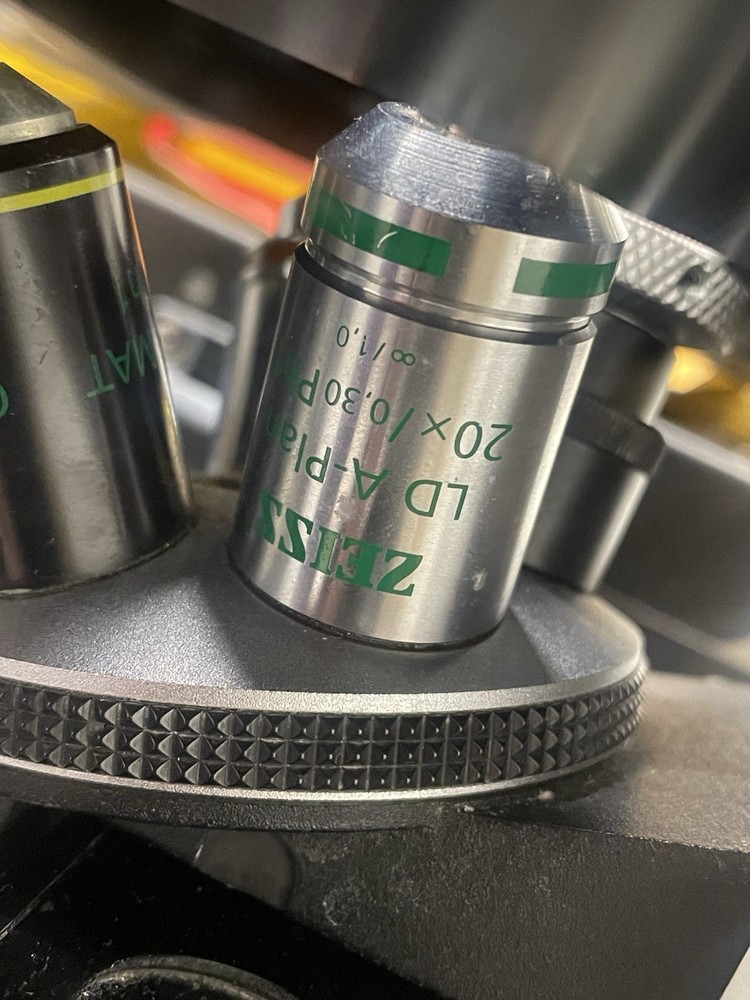 CARL ZEISS AXIOVERT 25 INVERTED PHASE CONTRAST MICROSCOPE with 4 objectives