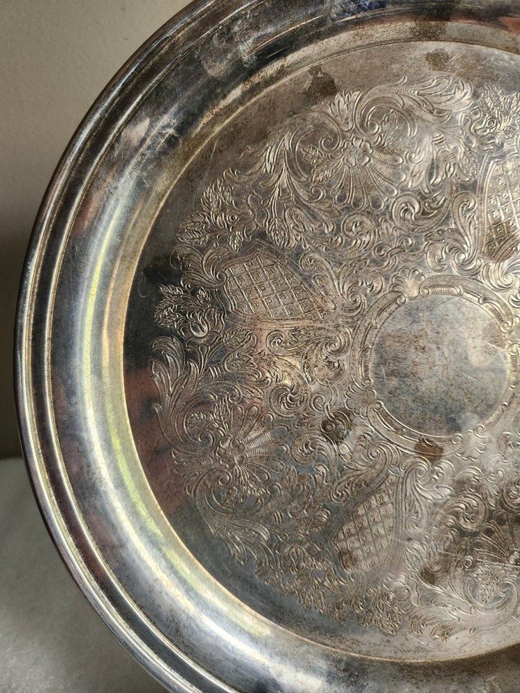 12" Round Silverplated Tray • No Makers Mark