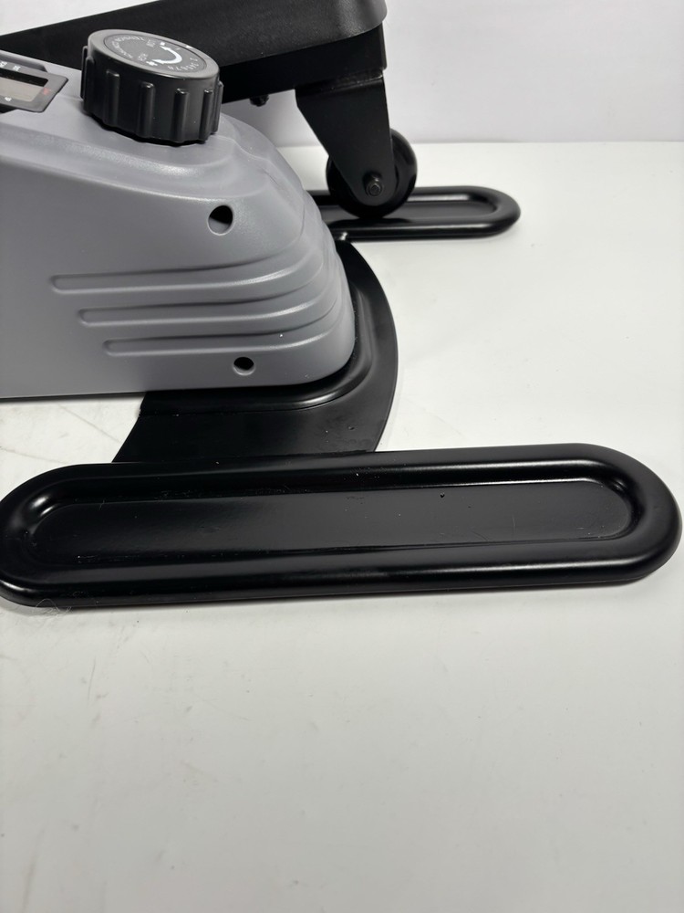 SUNNY Portable Stand Up Elliptical SF-E3908*