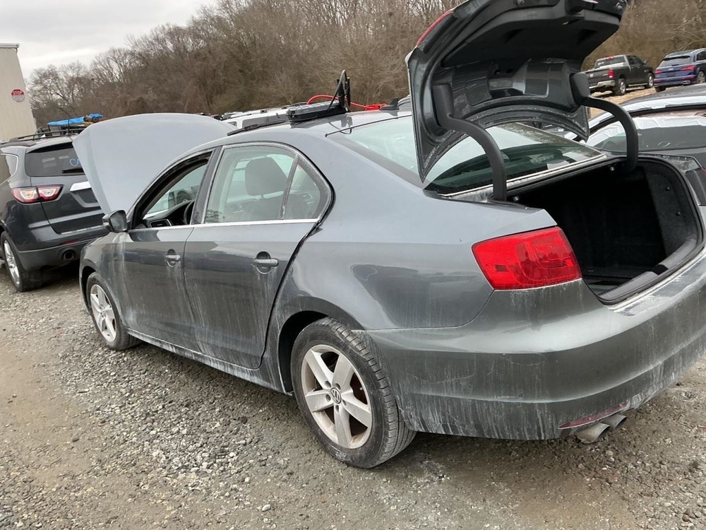 Fuse Box Engine Compartment Fits 12-22 PASSAT 4951879