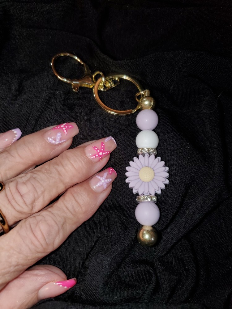 Beaded Key Chain Hand made purple Daisy