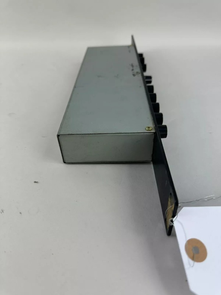 Zoom 1202 Multi-Effect Processor Untested