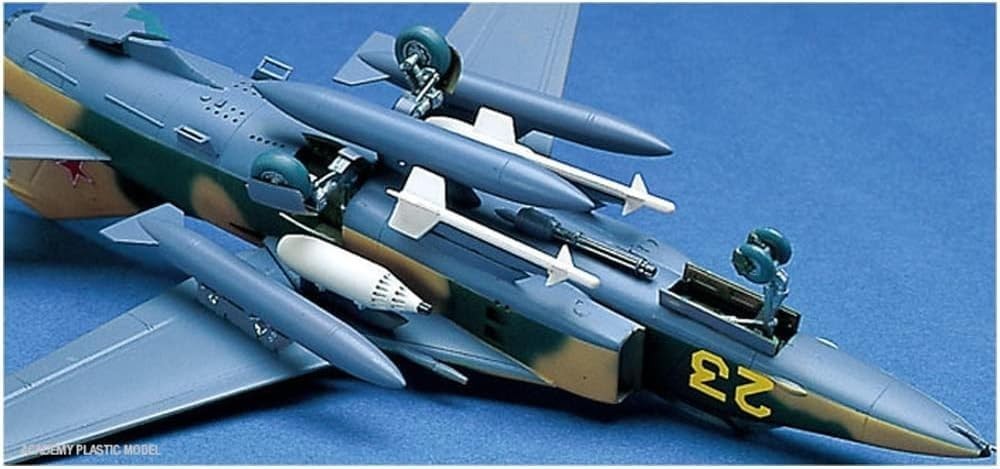 Academy ACA12455 Model Kit, Various