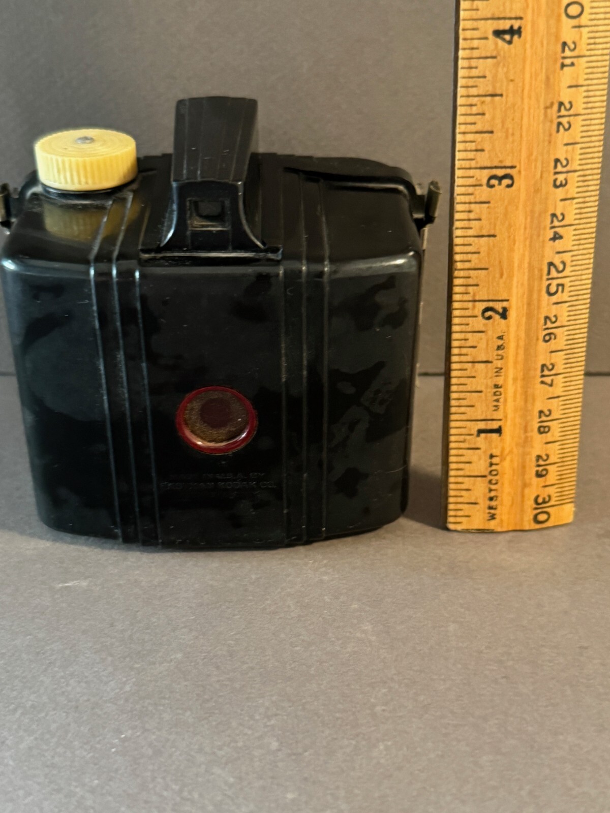 MID CENTURY DECO LOOK BROWN KODAK BABY BROWNIE SPECIAL VINTAGE CAMERA UNTESTED