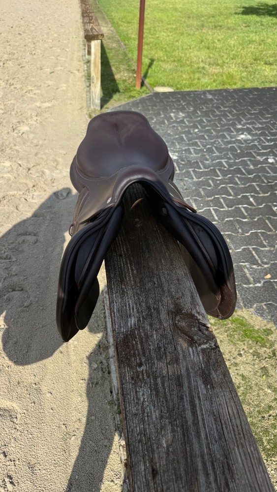 2018 CWD Full Buffalo Saddle 17