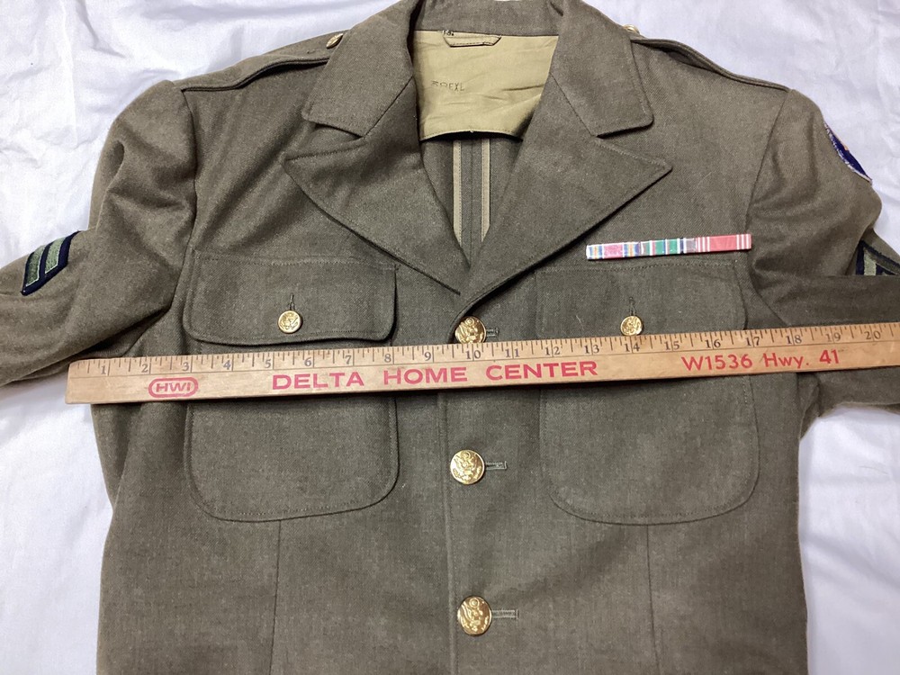 WW2 Uniform Jacket Rank, Ribbons & Patch 38 EXL