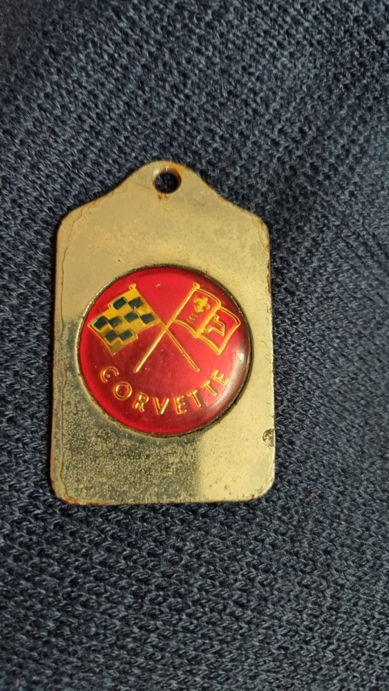 vintage corvette keychain