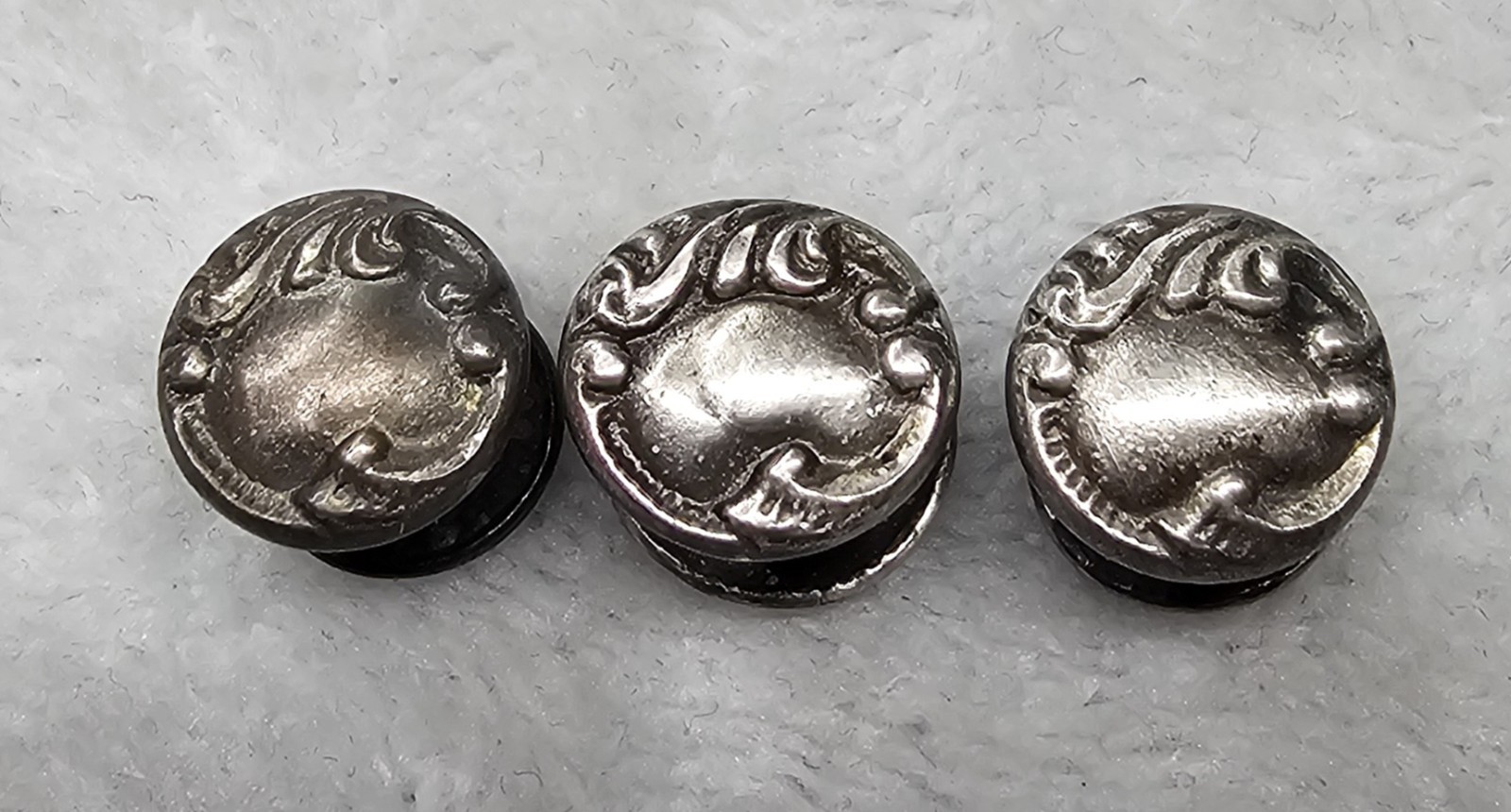 ANTIQUE Art Nouveau Sterling Silver Shirt Studs Set of 3 Ornate Scroll Design