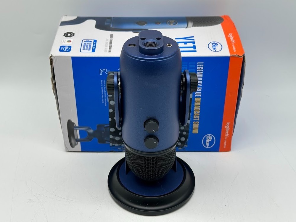 Logitech Creators Blue Yeti USB Microphone, Blue