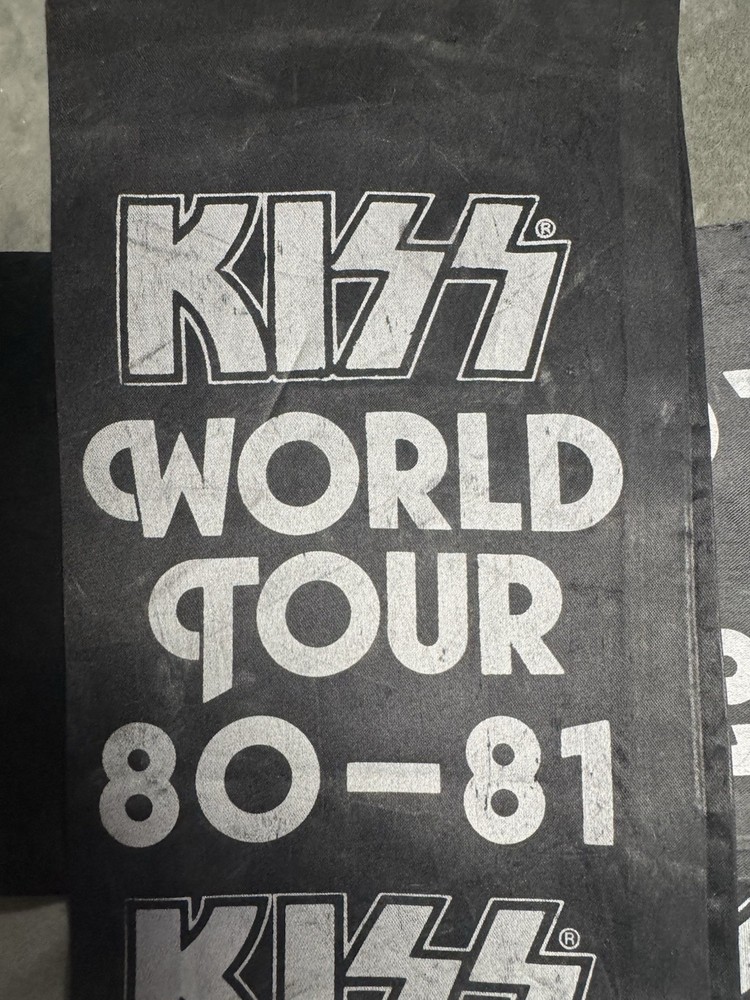 KISS World Tour 80-81 Concert Scarf Banner Black,silver Fringe AustralianAucoin