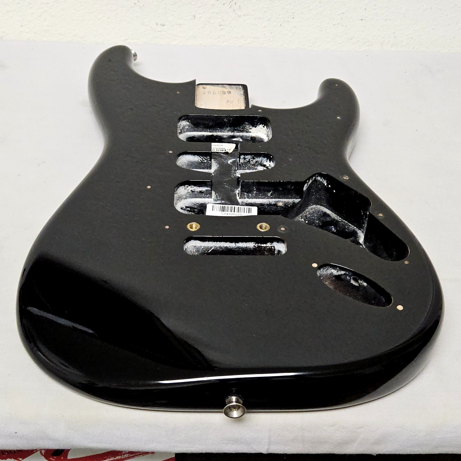 2016 Fender American Standard Strat Alder Body Gloss Black - USA Stratocaster