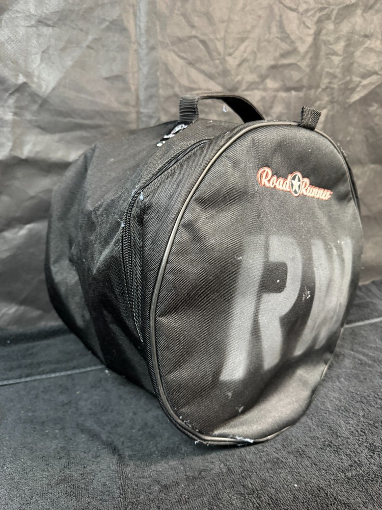 Road Runner tom drum bag case, 12" wide x 11" deep. Very good functionally.