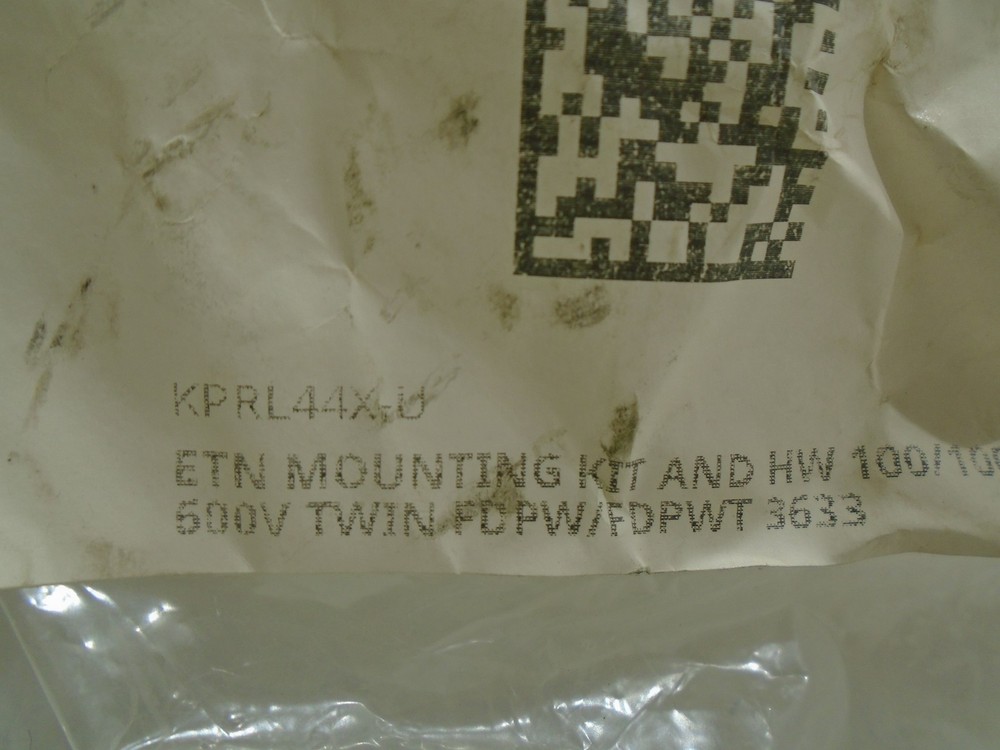 EATON KPRL44X PANELBOARD MOUNTING CONNECTOR KIT HARDWARE