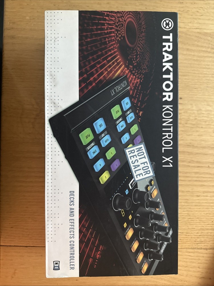 Native Instruments Traktor Kontrol X1 MK2