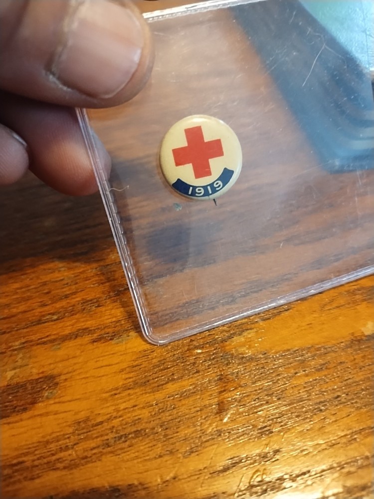 1919 Red Cross Pinstyle Button