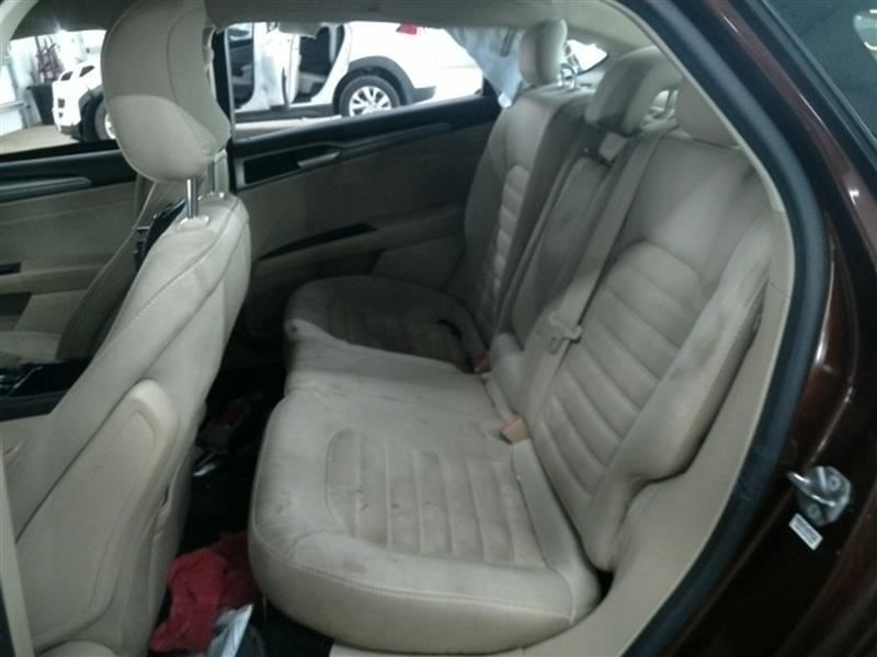 FUSION 2015 High Mounted Stop Light 104582944