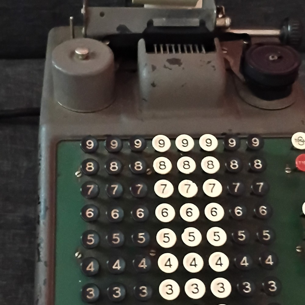 Victor Antique Mechanical Adding Machine Calculator Type 3