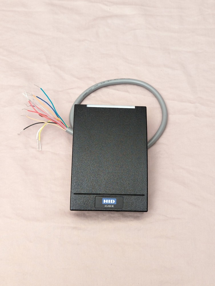 HID iClass SE R40 Wall Switch Reader - SEOS Profile