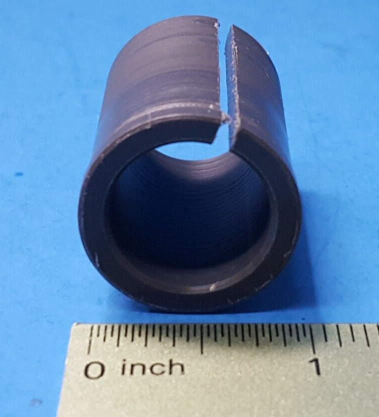 I & J500 HOLDER , 10cc Adapter Bushing , 560943