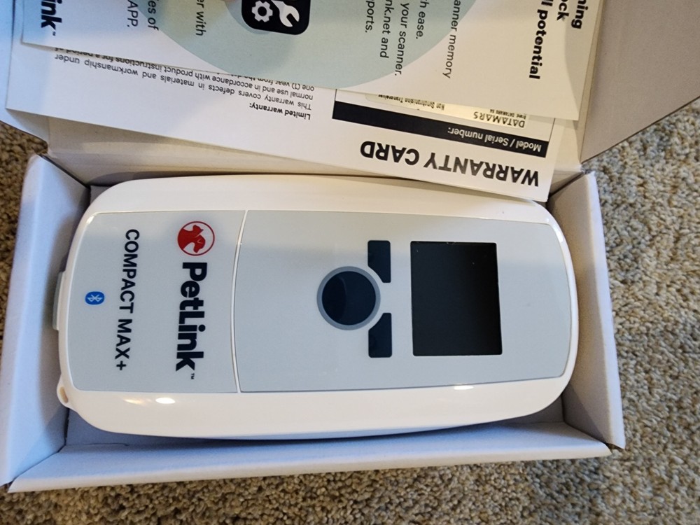 Datamars PetLink Compact Max+ Universal Microchip Scanner Open Box