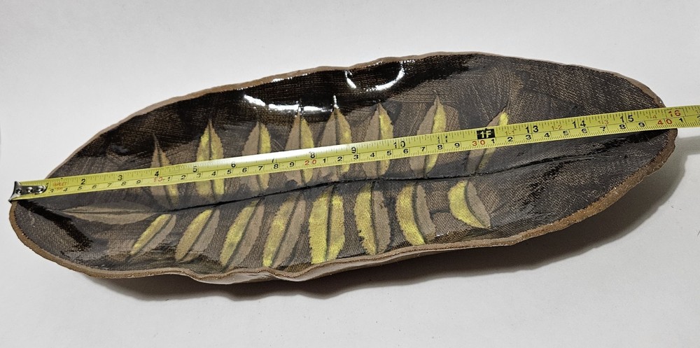 Signed Studio Art Pottery Leaf Pattern Textured Plate