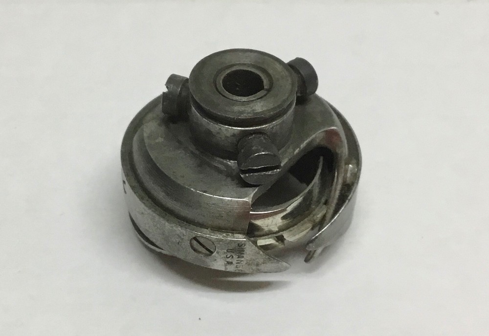 Vintage Singer Simanco 40274 Rotating Hook Bobbin Case