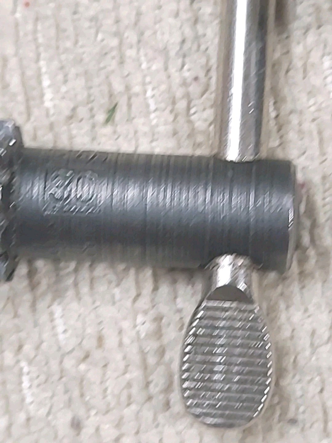 Jacobs 8-1/2 Heavy Duty Ball Bearing Super Chuck, 5/8" Shank w/ Jacobs Key.