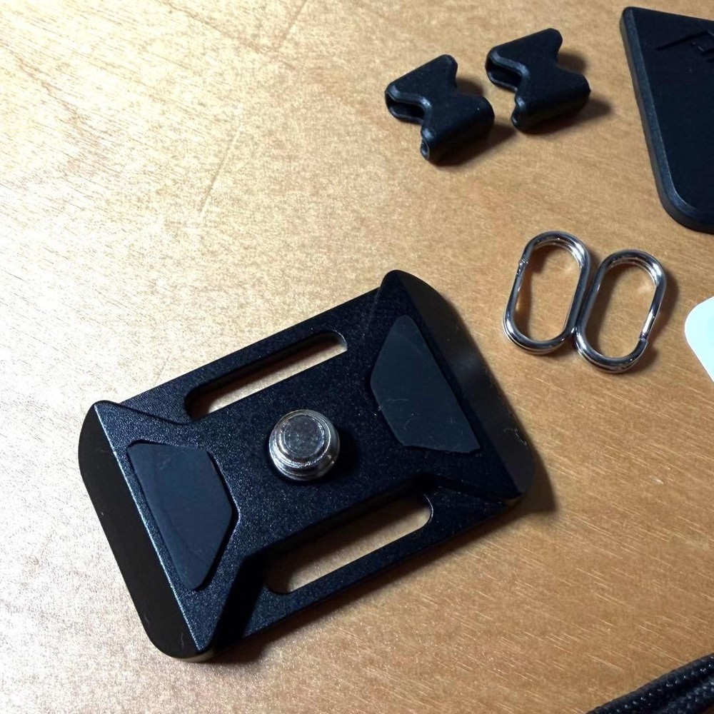 Peak Design Camera Strap Accessory Set Used