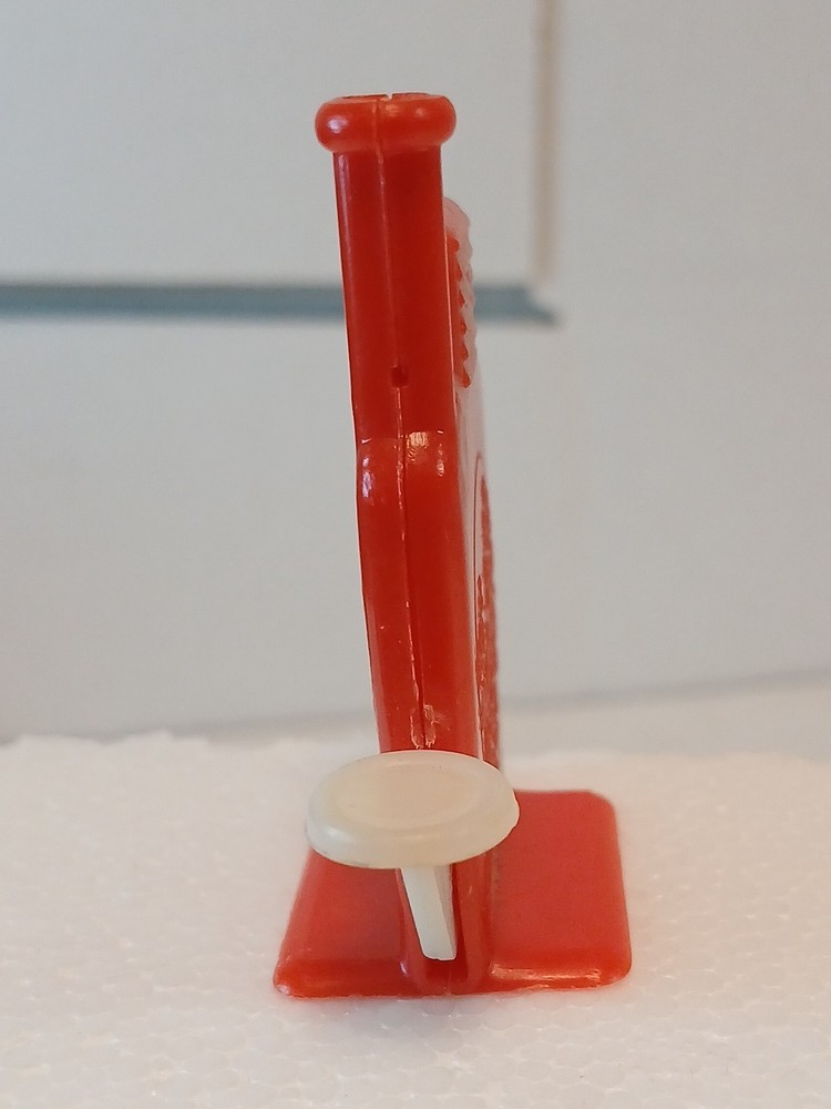 Vintage Witch Automatic Needle Threader with Instructions - Red Plastic