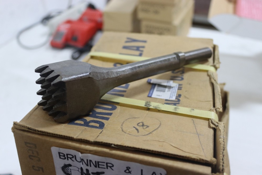 NEW BRUNNER & LAY 680 RD/OC BUSHING TOOL