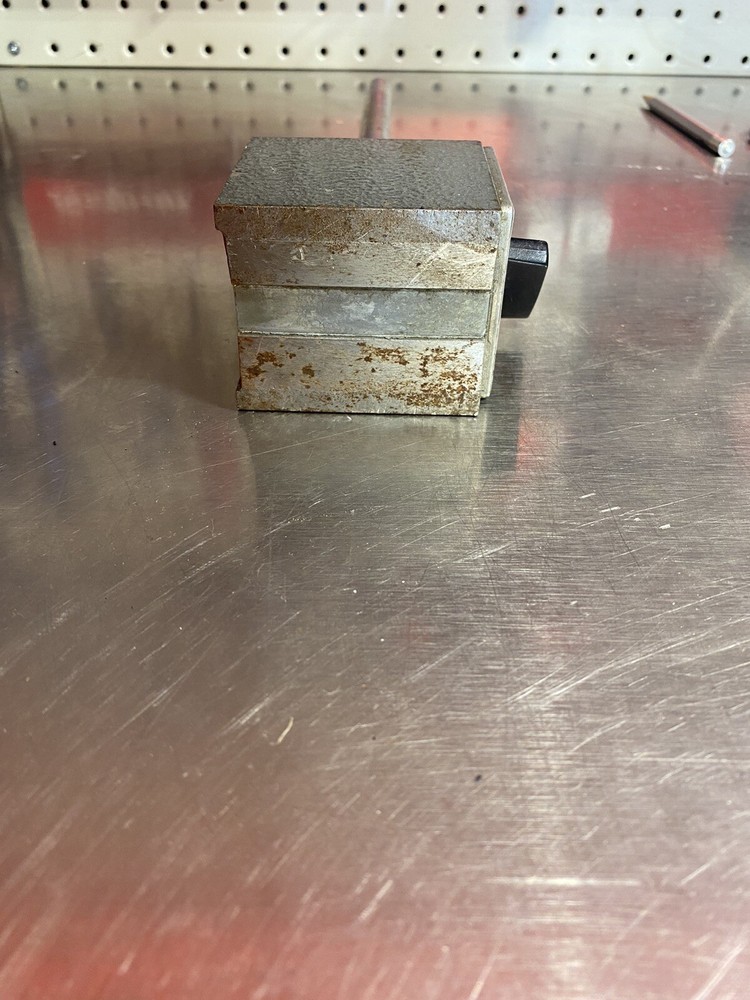 Mitutoyo 7012 Magnetic Base Stand