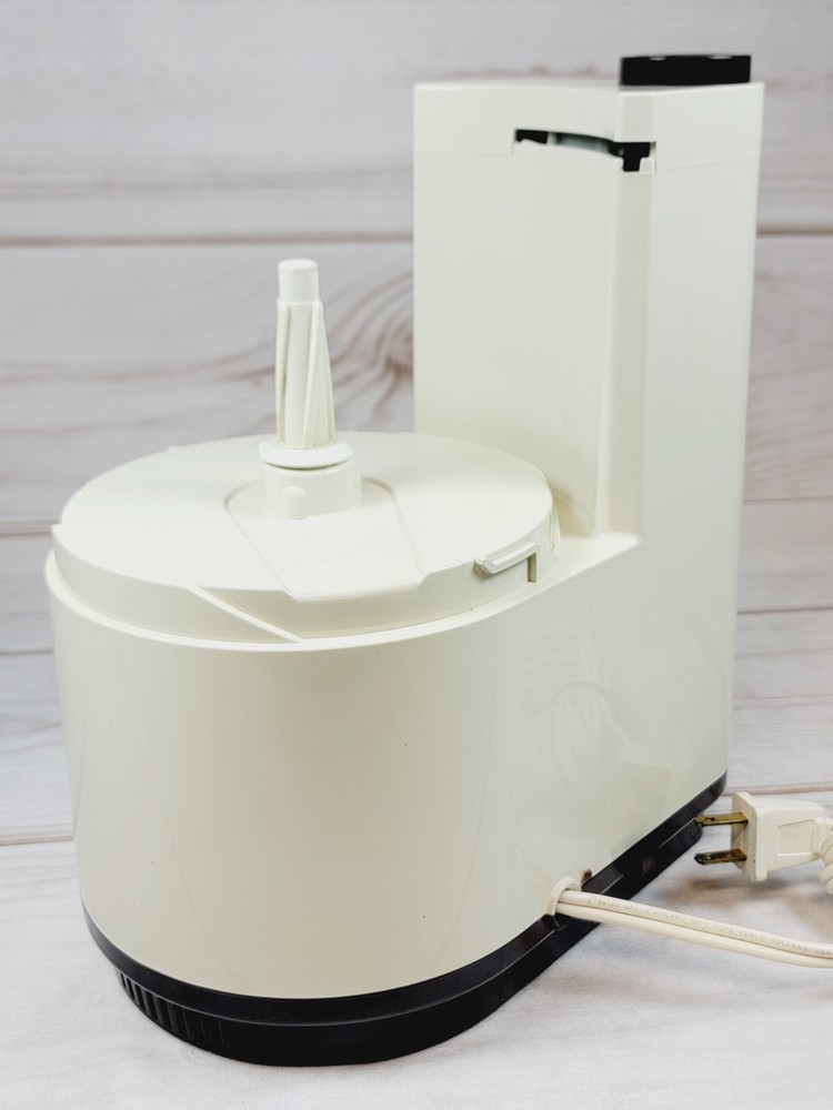 Regal La Machine 1 Model V813 Food Processor Replacement Part, Base Tested