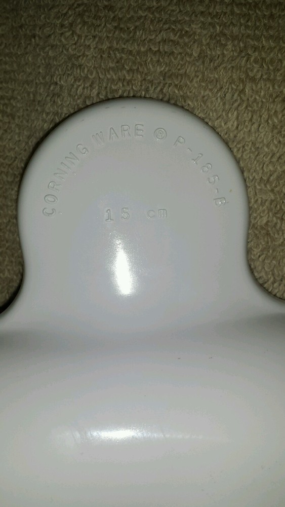 Corning "White Coupe" Snack It - P 185-B