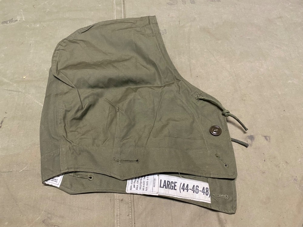 ORIGINAL WWII US ARMY INFANTRY M1943 CLOTH HOOD-LARGE, DATED:1944
