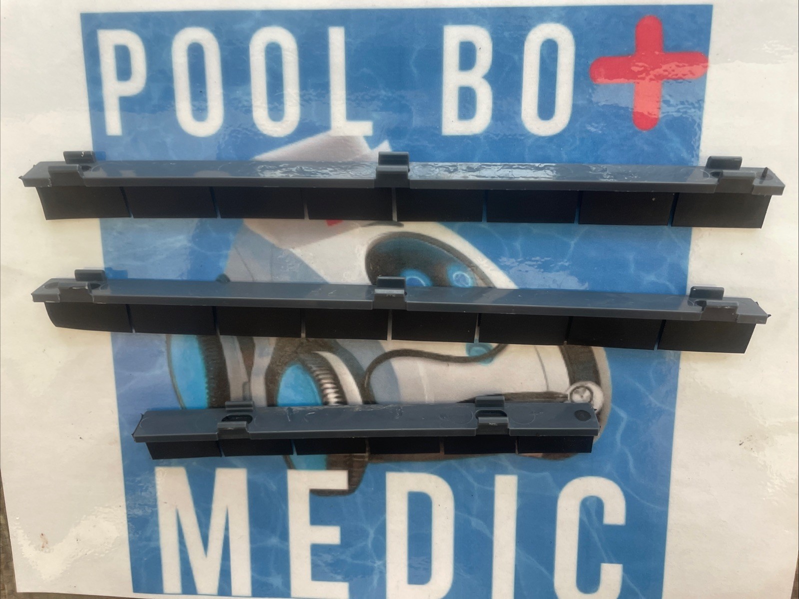 New Maytronics Dolphin Pool Skirt Rubber Strips Bottom Brush Scrubber Echo CC