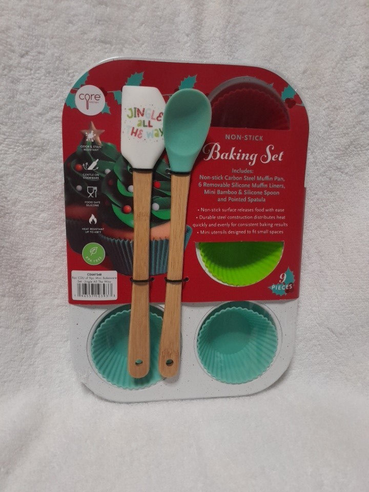 CORE KITCHEN 9 piece Non-Stick Baking Set NEW