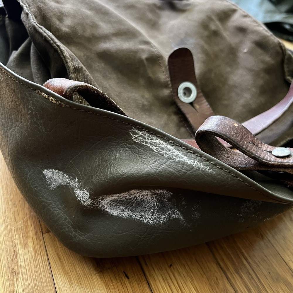 Swiss leather army bread bag 1981