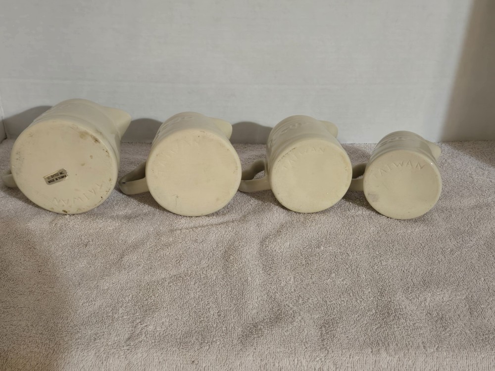Giftco. Inc Measuring Pitchers 4 Sizes