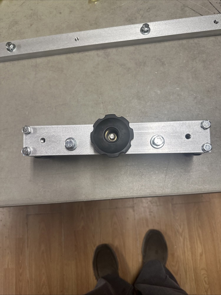 Universal Cleat Mount with J Hook And Knob