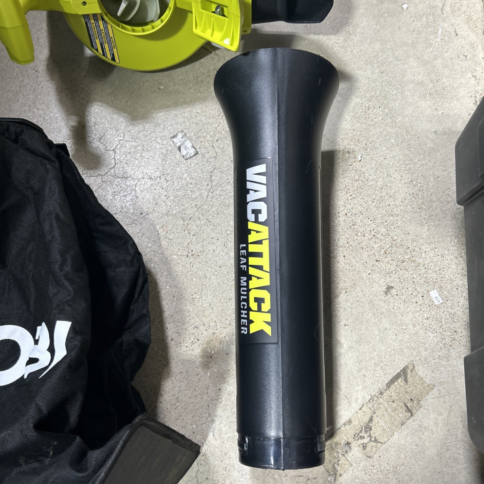 Ryobi RY40405BTL 40V Cordless Leaf Mulcher Z236