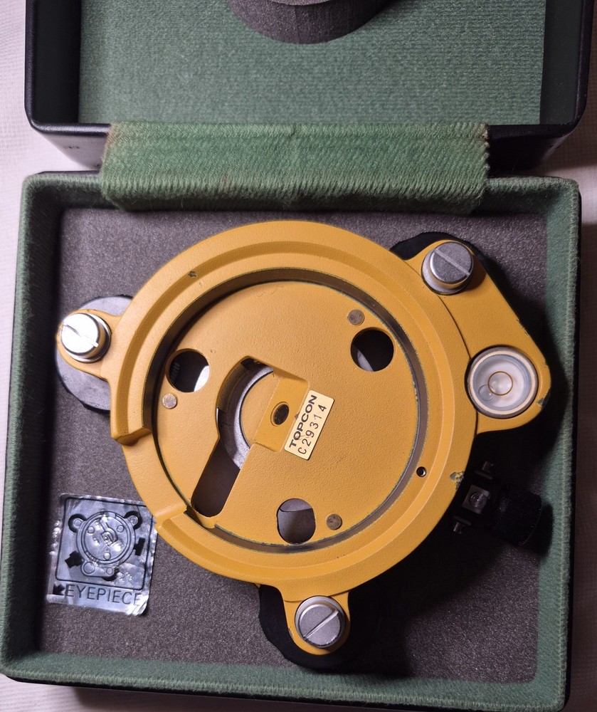 Topcon Tribrach C29314 With Case *untested*