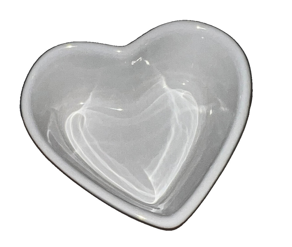 Blackhawk Marketing LLC Ceramic Heart-Shaped Ramekin Pink