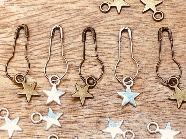 Bronze bulb safety pins (100 count)