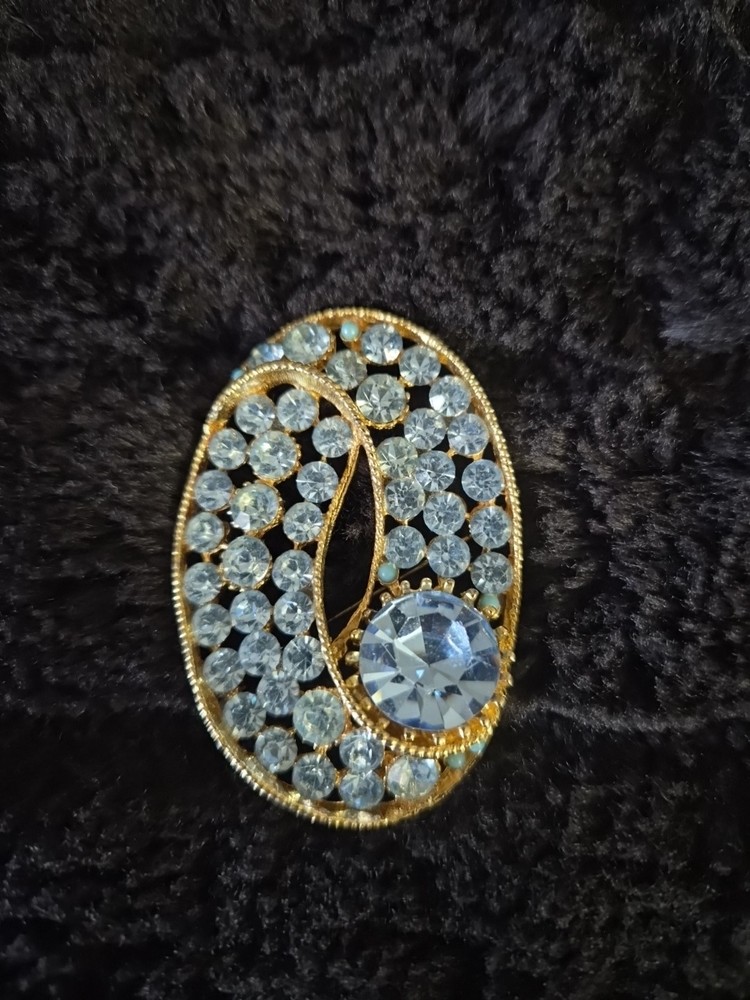 Elegant Pin