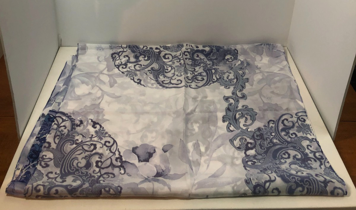 ASILK Scarf, Blue and White, 100% Silk, China, 66.9" x 21.7"